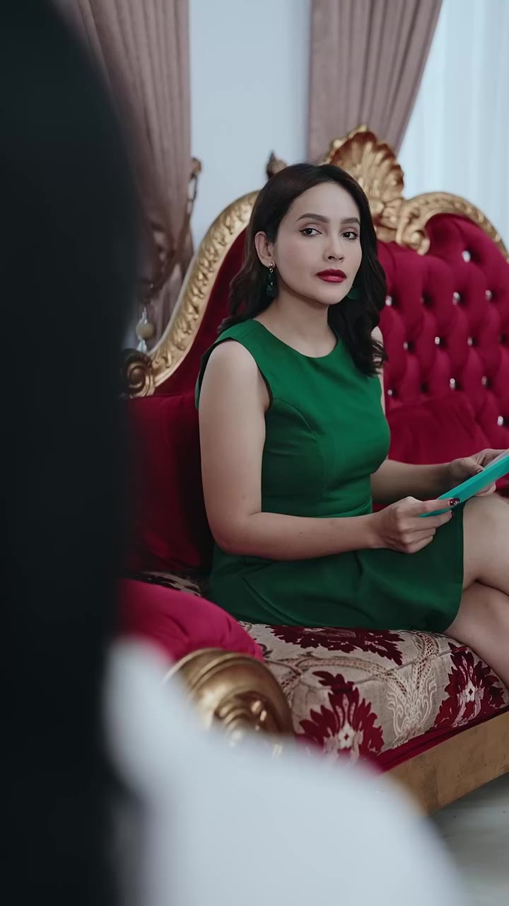 Cinta dalam Bara Dendam