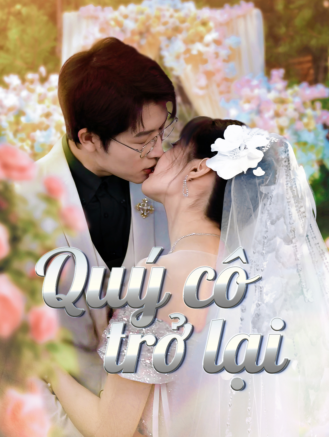 Quý cô trở lại