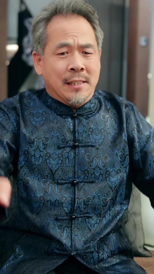 Salah Nikah dengan CEO(Sulih Suara)
