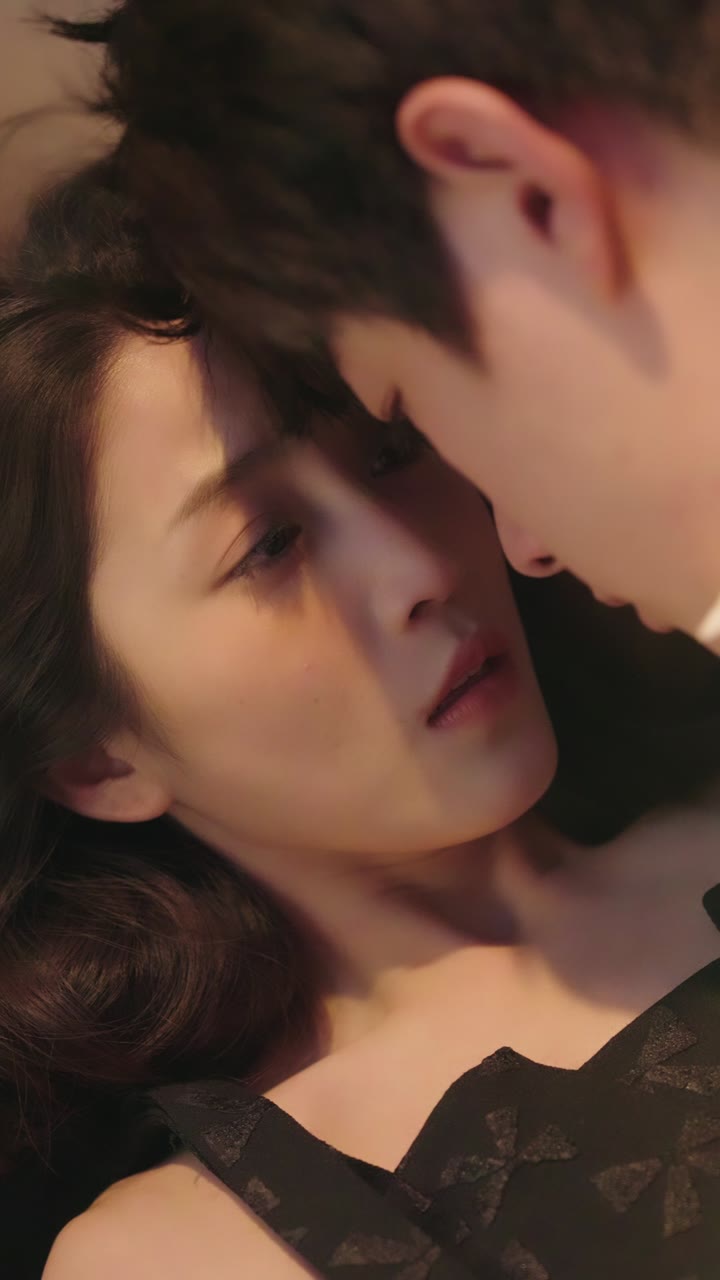 Bayi Wingman Online Bayi Kembar yang lucu