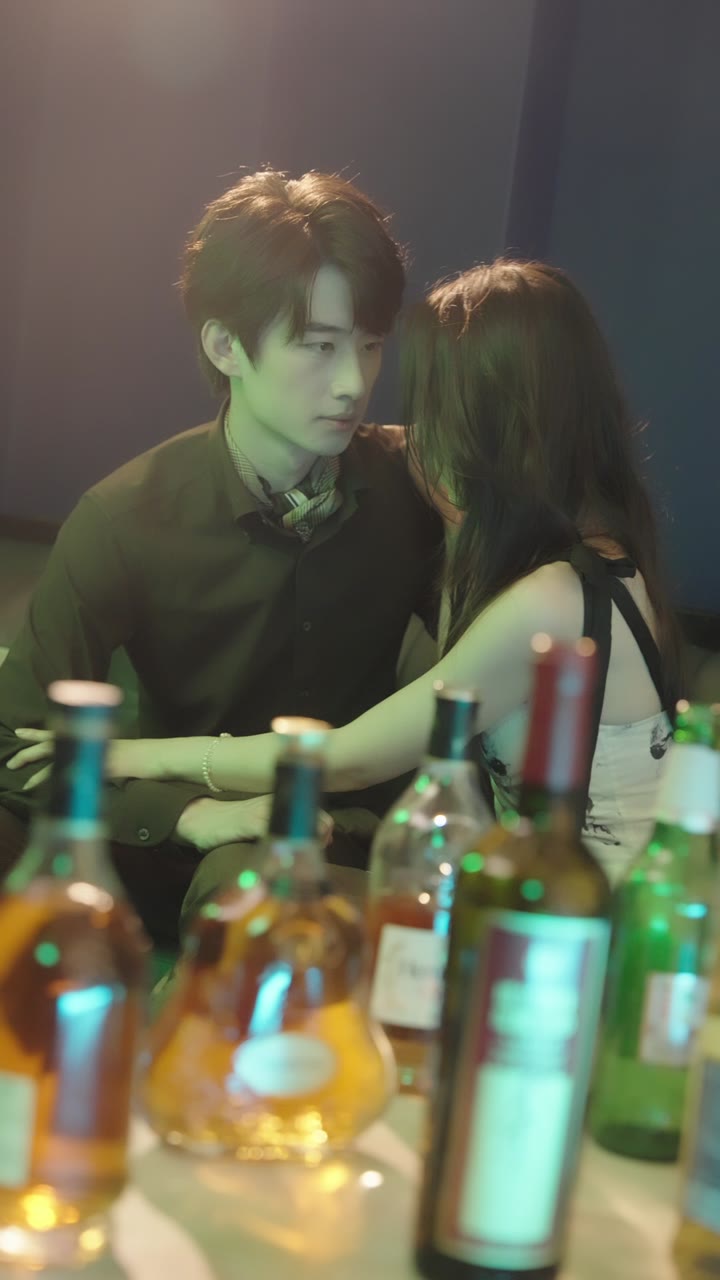 Bayi Wingman Online Bayi Kembar yang lucu