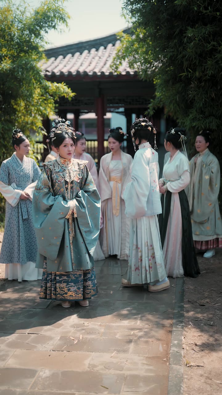 Istri Bangsawan Pendendam(Sulih Suara)