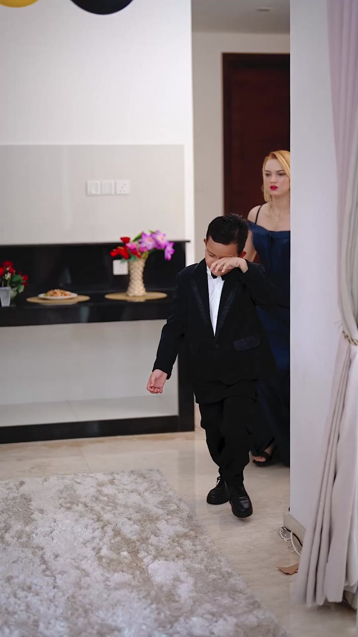 Aku adalah Dia